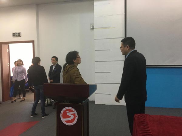 ֪�������W���ܱ��沩ʿ���x�߿��������� 