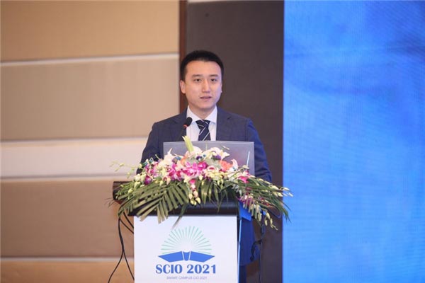 �ǻ۸�УCIOՓ���ɹ��e�k