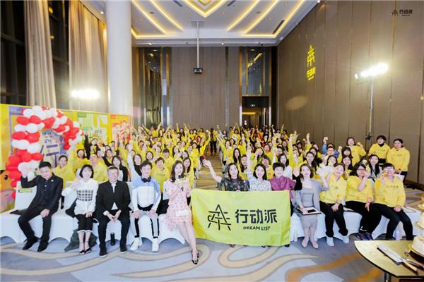 �Є�(d��ng)����������Ⱥ���(hu��)�A�M�e��