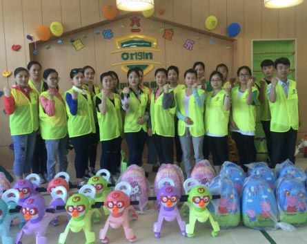 ������̼��˽o����һ���S����ʵ�ͯ��