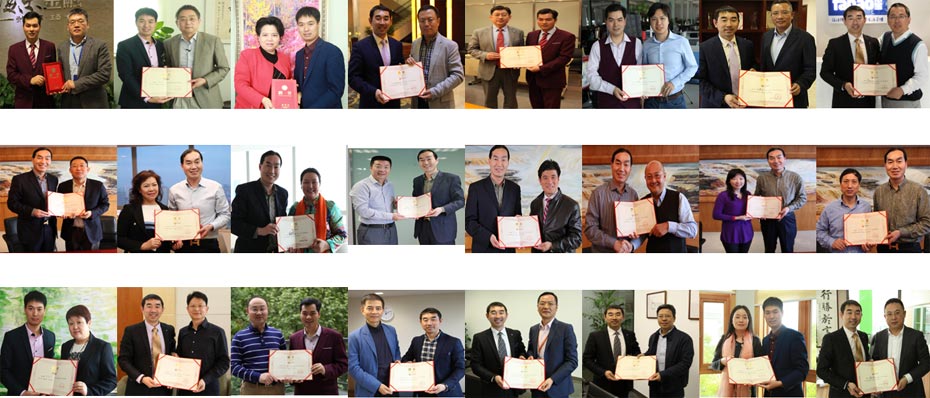 ���������֌����F�ɆTչʾ